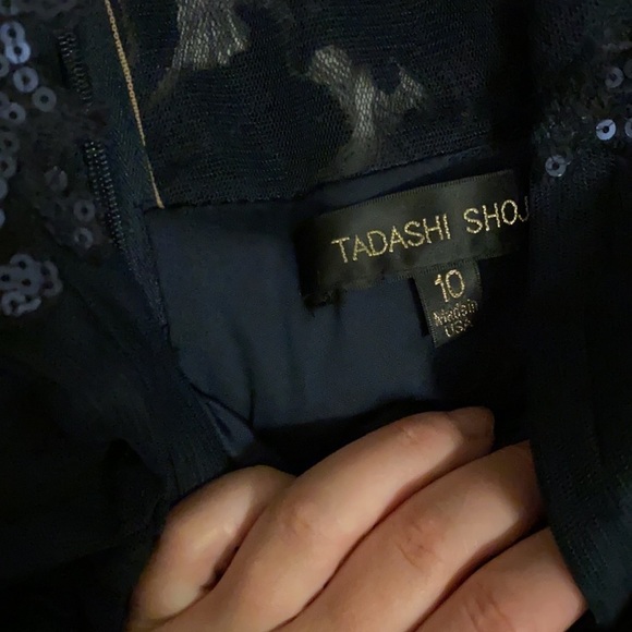 Tadashi Shoji / navy blue tulle draped long sleeve sequin lace gown dress 10 - Picture 3 of 5